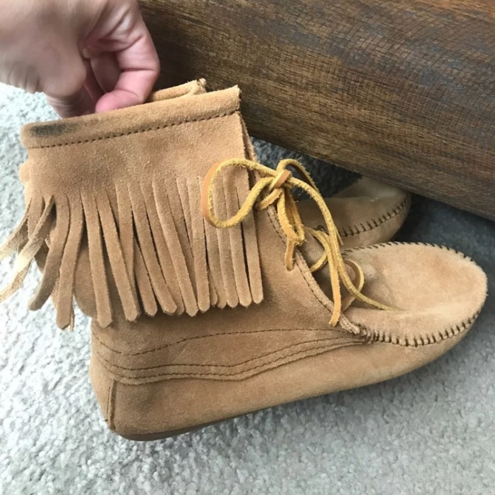 Minnetonka Tramper boots!